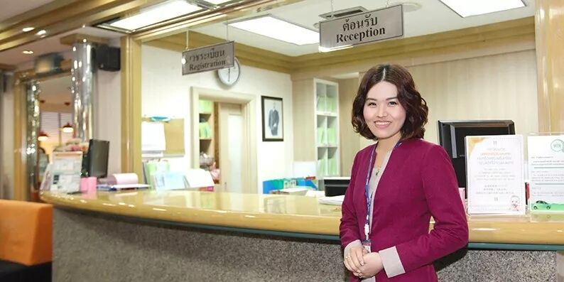 4 前台登记部-前台 copy.jpg